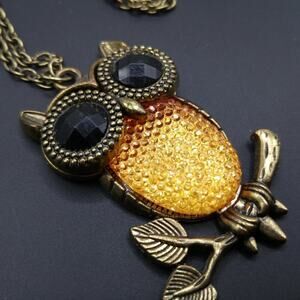 Vintage Art Glass Owl Pendant Necklace, 28" Chain